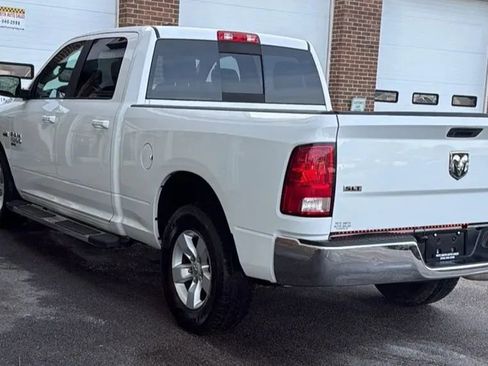 Used 2019 RAM 1500 Classic SLT RWD image 7