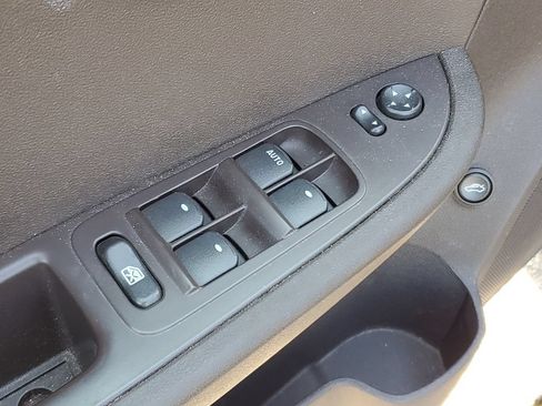 Used 2012 Chevrolet Malibu LS w/ LS Uplevel Package FWD image 18