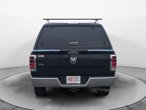 Used 2019 RAM 1500 Classic SLT image 4