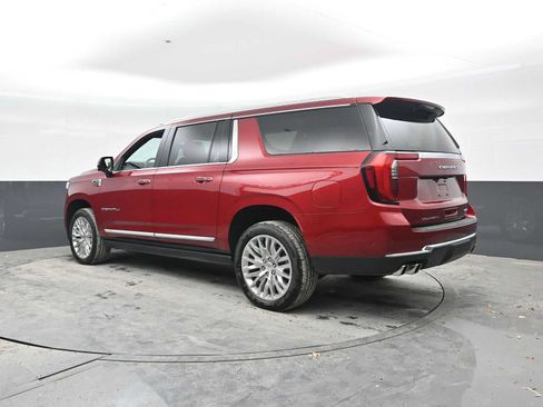 New 2026 GMC Yukon XL Denali w/ Sun & Power Step Package AWD/4WD image 2