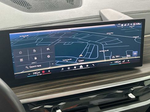 Used 2024 BMW X5 xDrive40i w/ Premium Package image 20