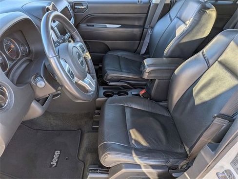 Certified 2016 Jeep Compass High Altitude image 12