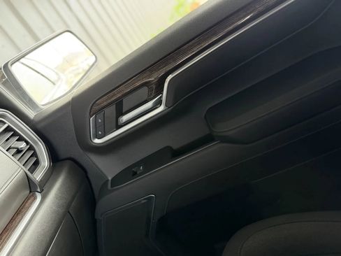 Used 2023 GMC Sierra 1500 SLE AWD/4WD image 34