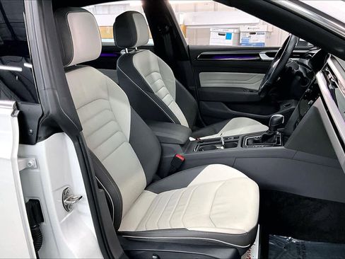 Used 2023 Volkswagen Arteon SEL Premium image 10