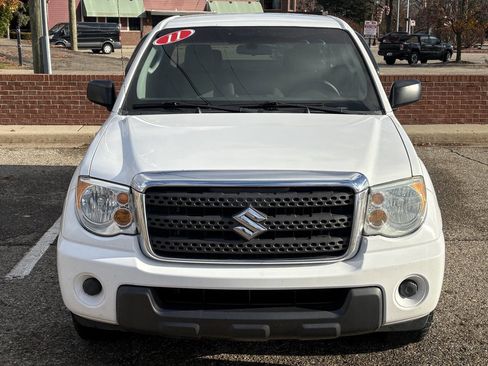 Used 2011 Suzuki Equator 2WD Extended Cab image 8