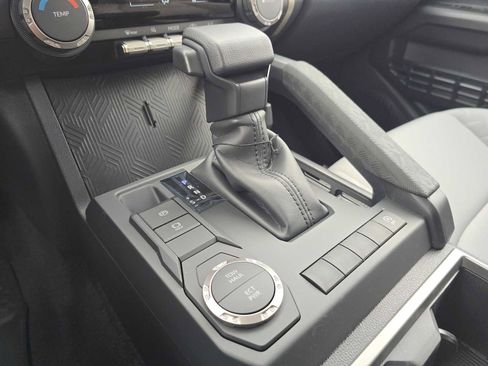 New 2026 Toyota Tacoma SR5 image 32