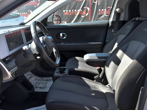 Used 2024 Hyundai Ioniq 5 SEL RWD image 18