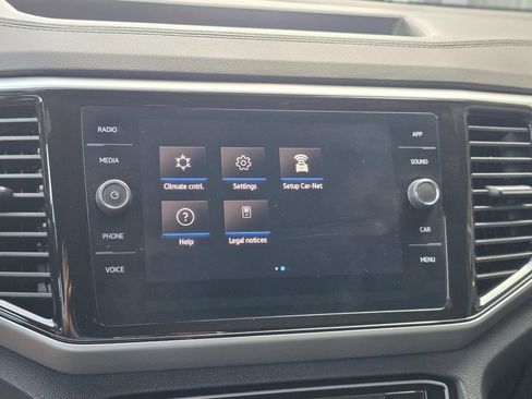 Used 2023 Volkswagen Atlas Cross Sport SE FWD image 16