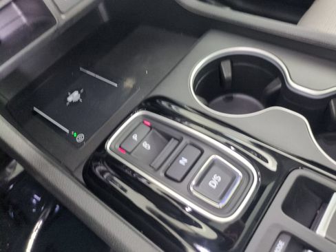 Certified 2025 Honda Pilot Elite image 27