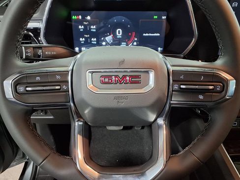 New 2026 GMC Canyon Elevation w/ Convenience Package RWD image 18