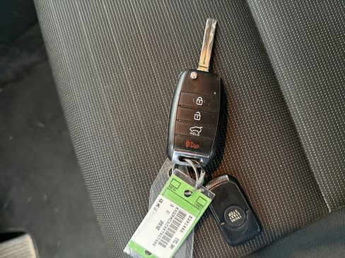 Used 2019 Kia Sportage LX w/ LX Popular Package AWD/4WD image 11