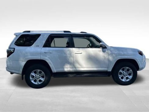 Used 2019 Toyota 4Runner SR5 Premium AWD/4WD image 8