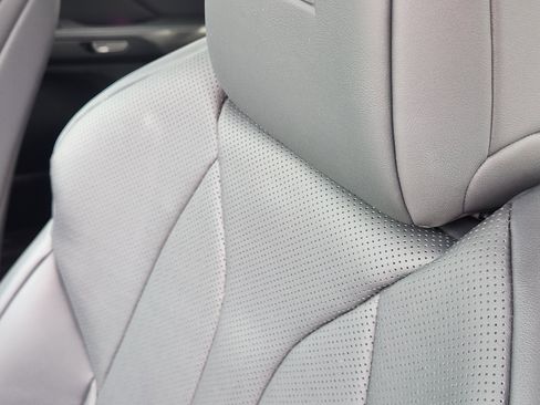 Certified 2025 Lexus TX 500h AWD w/ Technology Package image 17