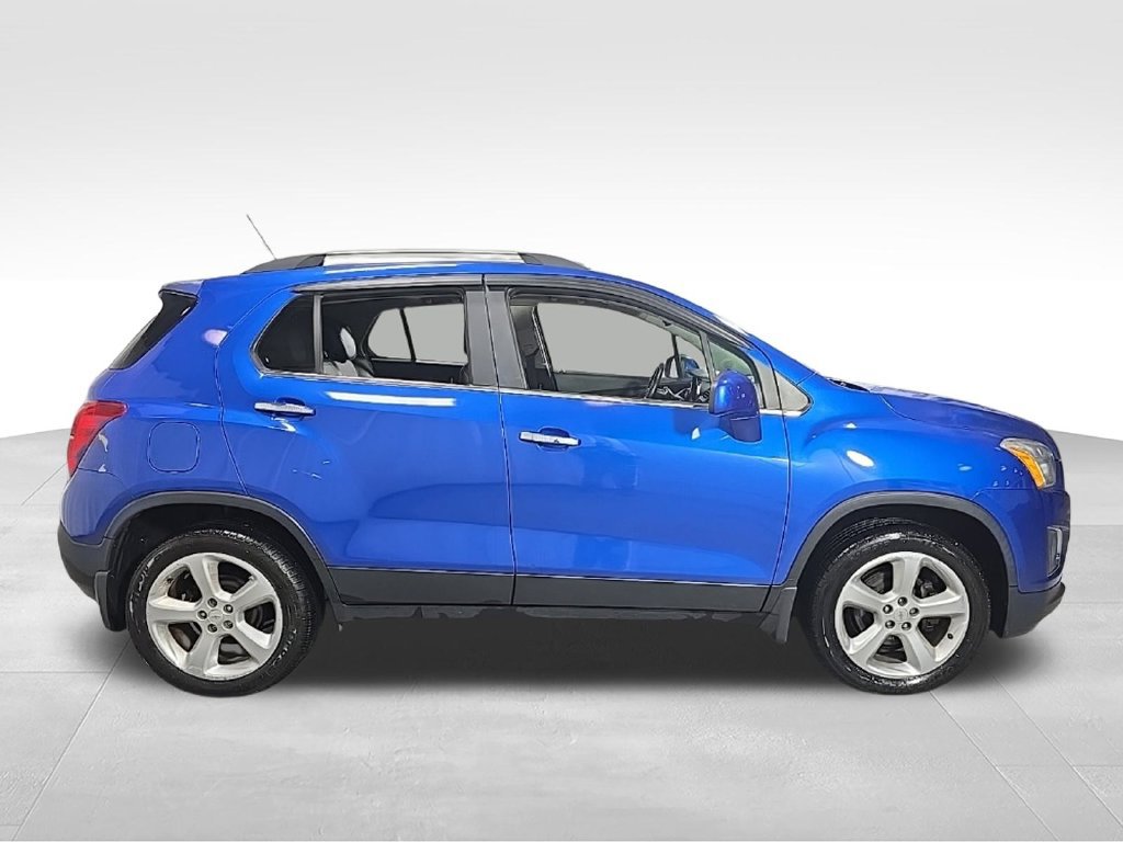 Used 2015 Chevrolet Trax LTZ w/ LPO, Protection Package AWD/4WD image 4