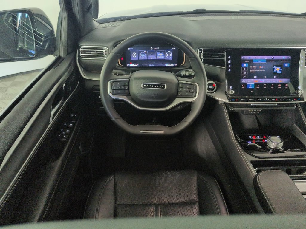 Used 2025 Jeep Wagoneer Series II w/ 8-Passenger Seating Package AWD/4WD image 22