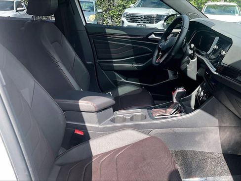 Certified 2023 Volkswagen Jetta GLI Autobahn image 8