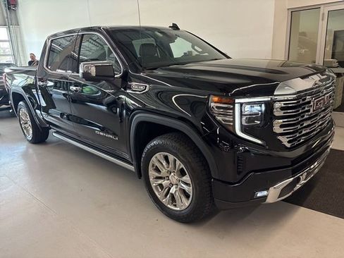 Used 2023 GMC Sierra 1500 Denali image 3