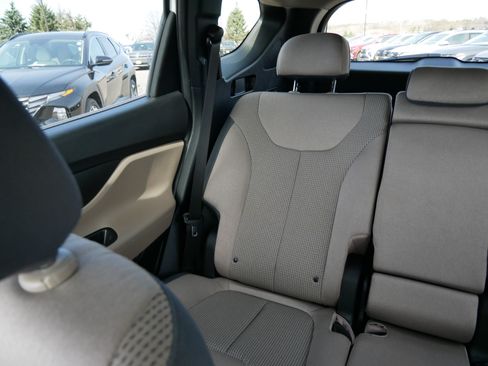 Used 2023 Hyundai Santa Fe SE FWD image 12