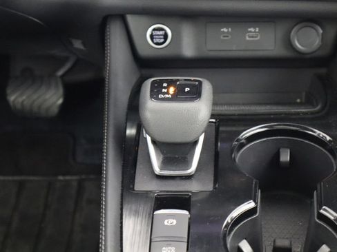 Used 2023 Nissan Rogue SL FWD image 29