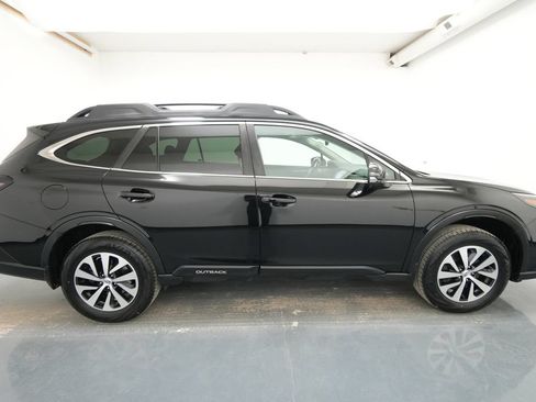 Used 2021 Subaru Outback Premium AWD/4WD image 8