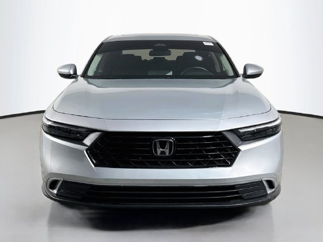 Used 2024 Honda Accord EX image 2