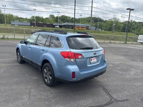 Used 2012 Subaru Outback 2.5i Premium w/ All-Weather Pkg AWD/4WD image 6