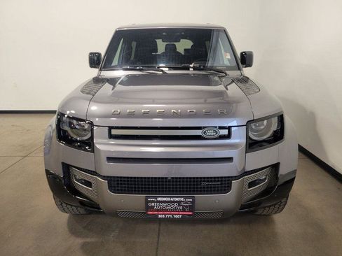 Used 2022 Land Rover Defender 90 X-Dynamic SE image 7