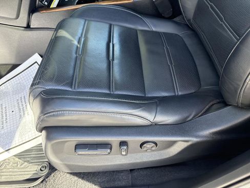 Certified 2020 Honda CR-V Touring image 15