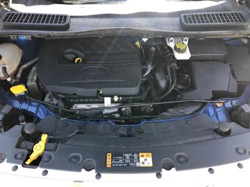 Used 2018 Ford Escape SE w/ SE Sync 3 Package AWD/4WD image 37