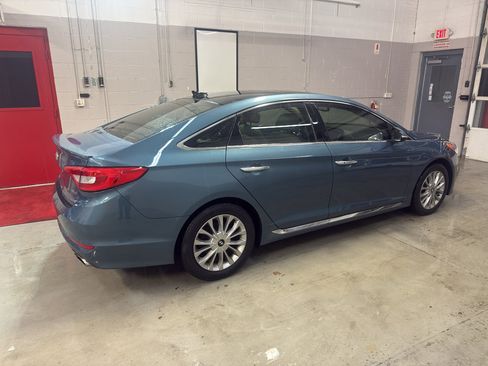 Used 2015 Hyundai Sonata Limited w/ Option Group 05 image 6