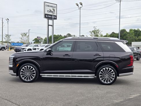 Used 2026 Hyundai Palisade Calligraphy FWD image 12