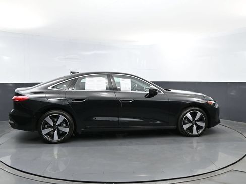 Used 2025 Audi A5 2.0T Premium Plus w/ Premium Plus AWD/4WD image 4