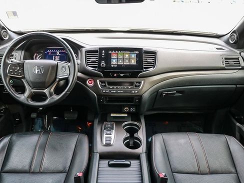 Used 2023 Honda Passport TrailSport image 13