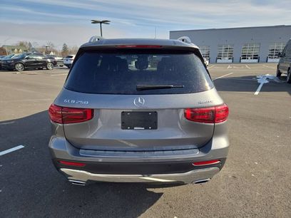 New 2026 Mercedes-Benz GLB 250 4MATIC