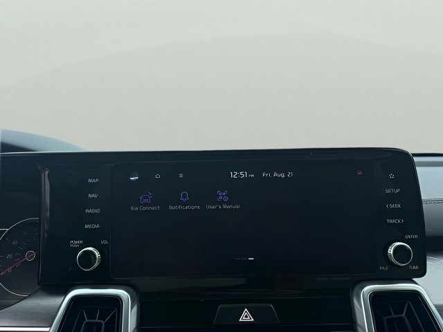 Used 2022 Kia Sorento SX AWD/4WD image 25