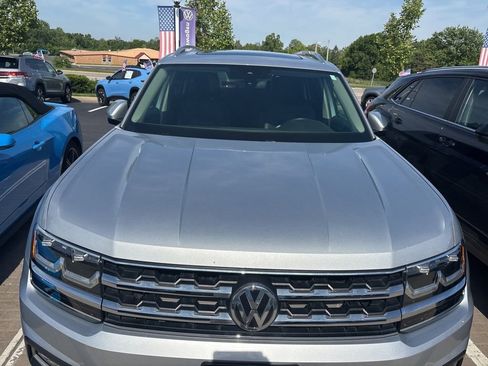 Used 2019 Volkswagen Atlas SEL Premium AWD/4WD image 10