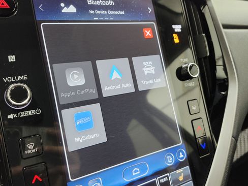 Used 2025 Subaru Ascent Premium image 4