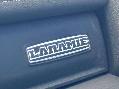New 2026 RAM 2500 Laramie AWD/4WD image 27