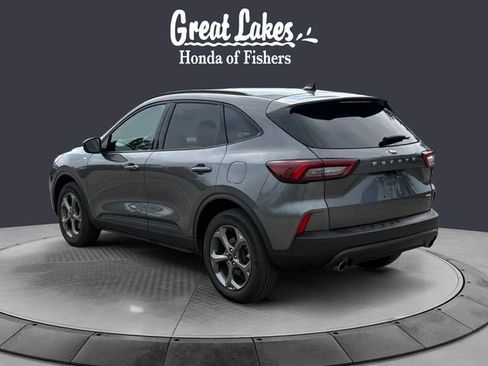 Used 2025 Ford Escape ST-Line Select AWD/4WD image 3