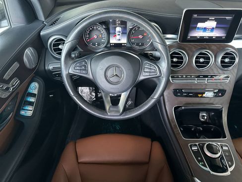 Used 2019 Mercedes-Benz GLC 300 4MATIC Coupe image 15
