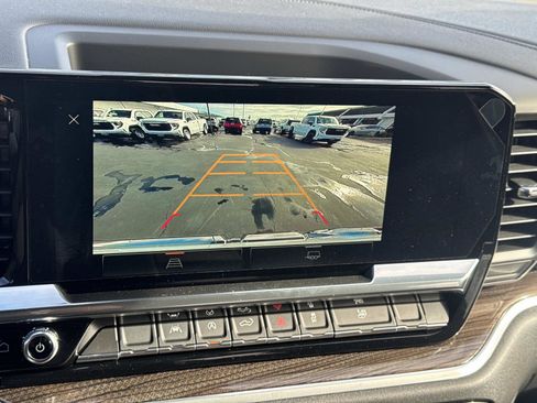 New 2026 GMC Sierra 1500 Elevation image 14