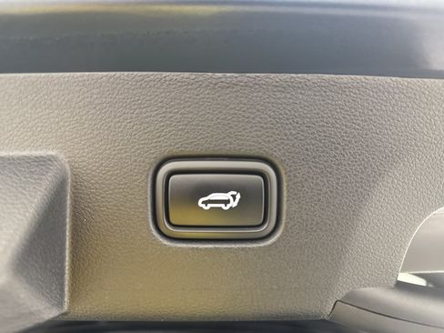 Used 2024 Kia Sportage EX w/ EX Premium Package AWD/4WD image 31