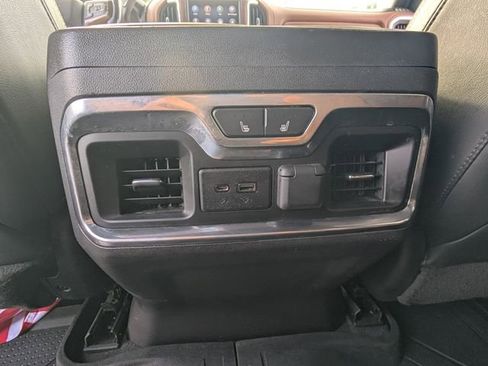 Used 2019 Chevrolet Silverado 1500 High Country image 14