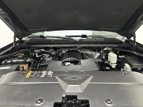 Used 2017 Chevrolet Silverado 1500 LT w/ All Star Edition AWD/4WD image 37