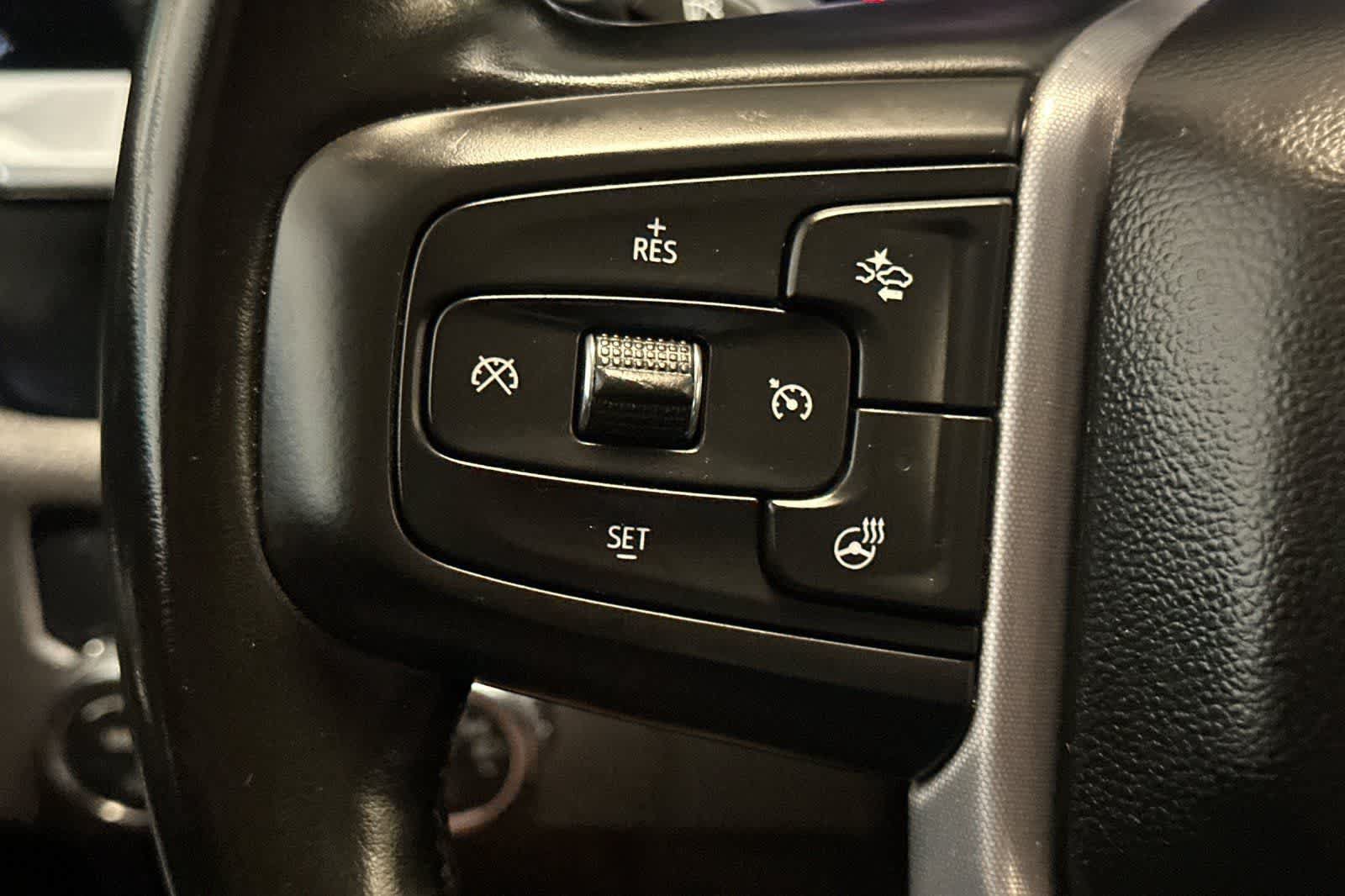 Used 2025 GMC Sierra 1500 SLT RWD image 31