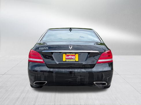 Used 2014 Hyundai Equus Signature RWD image 6