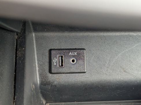 Used 2018 Nissan Altima 2.5 SV FWD image 13