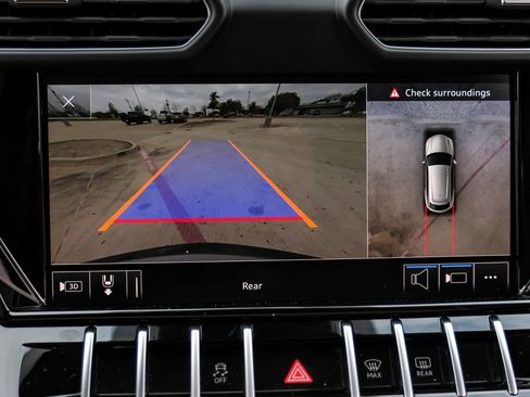 Used 2020 Lamborghini Urus image 21