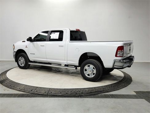 Used 2022 RAM 2500 Big Horn image 5