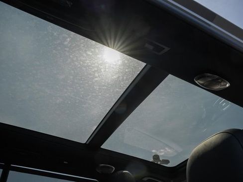 New 2026 Mercedes-Benz GLS 450 4MATIC image 35